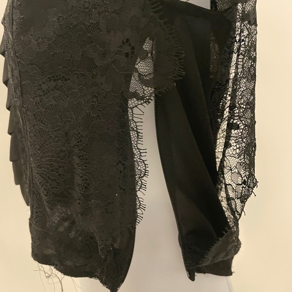 Zara Basic lace top - Picture 2 of 3